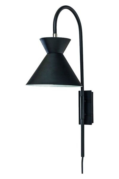 Coni 54cm Svart vegglampe Fra Aneta Lighting - Den nydelige Coni vegglampen i et moderne design harmonerer med både et klassisk og landlig interiør.