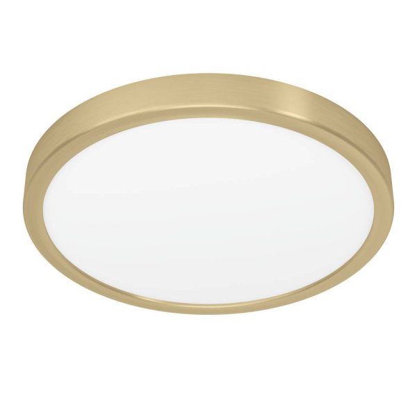 Fueva Ø28 Børstet messing plafond Fra Eglo - Den runde formen og den hvite diffusoren sprer et jevnt og behagelig lys som er perfekt for &aring; lyse opp b&aring;de og store rom.