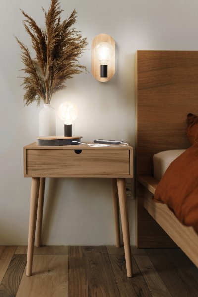 Wood 30cm Natur vegglampe Fra Ledvance - Tre har en rustikk design med sin treveggplate.