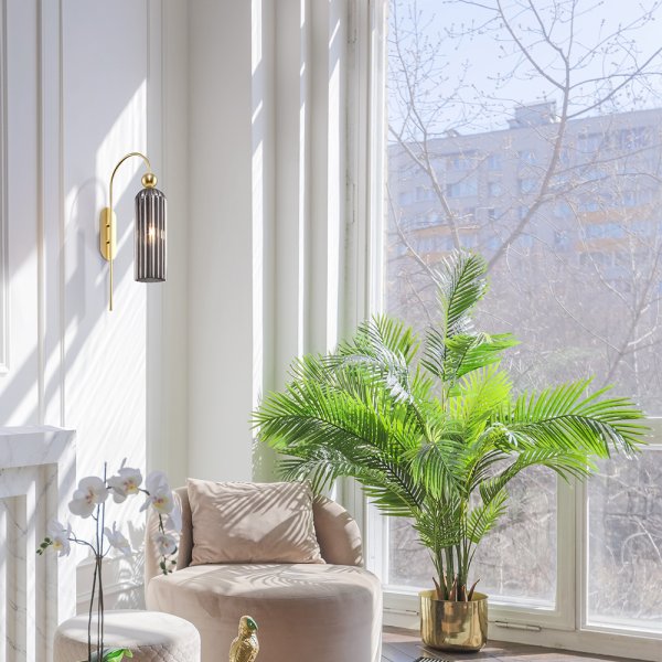 Antic 54cm Røyk vegglampe Fra Maytoni - Den riflede glasskoppen sprer en varm og behagelig glød, som skaper en innbydende atmosfære i alle rom.