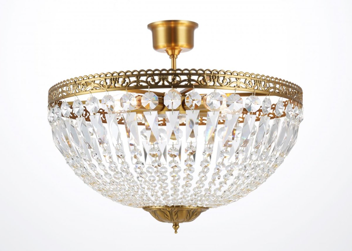 Classic Ø55 krystall Fra Norrsken Design - De glitrende krystallene reflekterer lyset på en fortryllende måte og skaper en vakker glød i rommet.