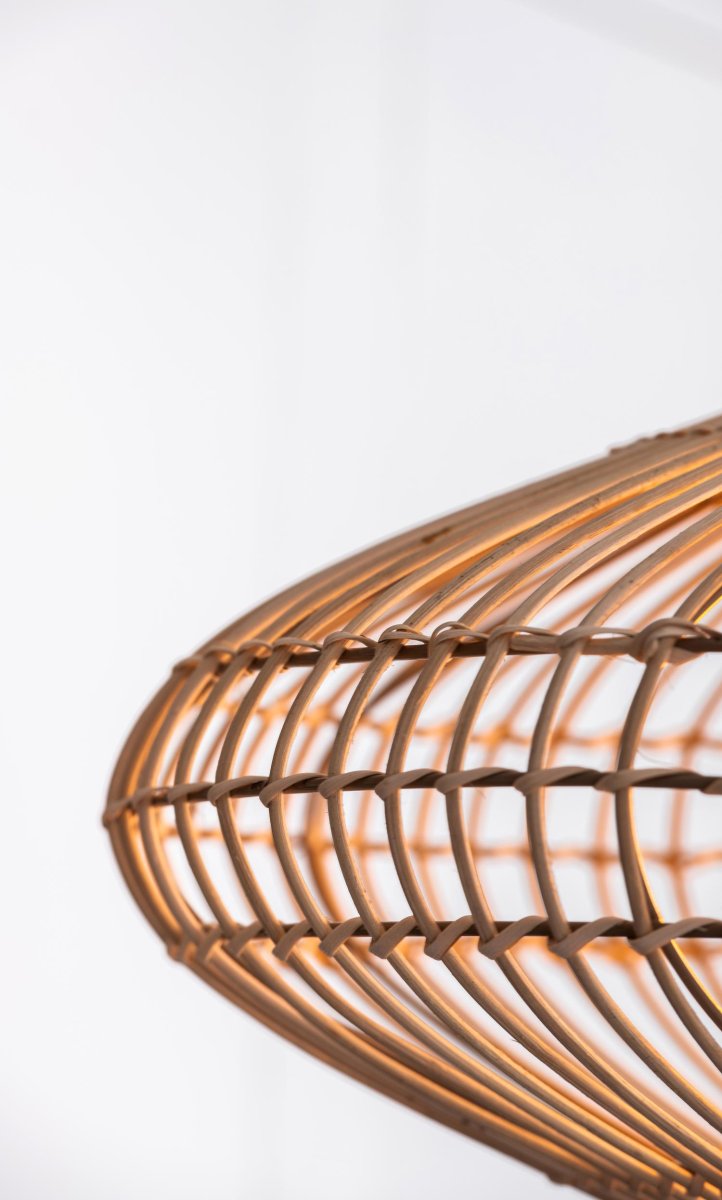 Magali Ø56 Natur Taklampe Fra Lucide - Det er den perfekte kronen for stuen eller spisestuen for &aring; skape atmosf&aelig;ren du er ute etter.
