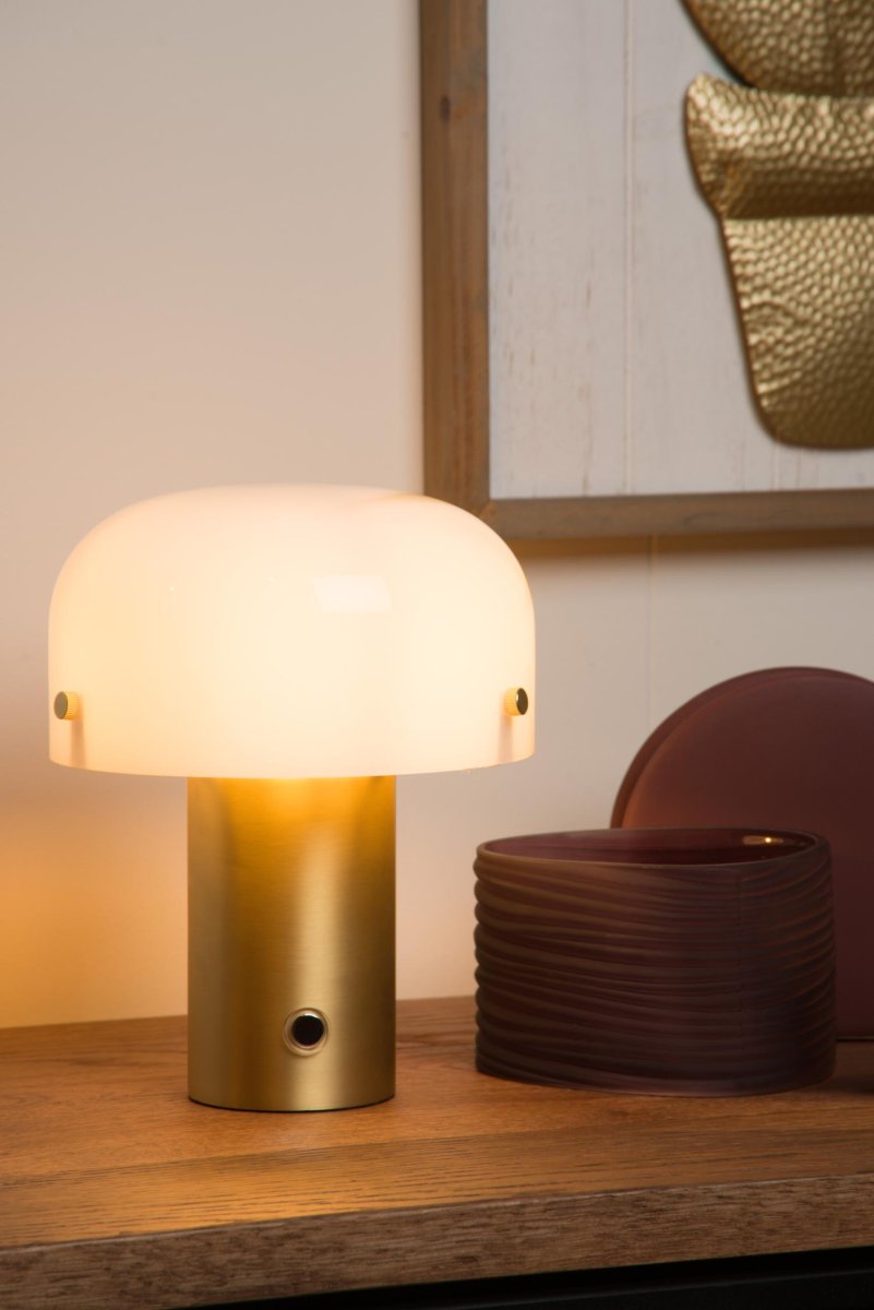 Timon 20cm Matt gull/messing bordlampe Fra Lucide - Du kan treffe&aring; p&aring; og av Timon med samme knapp.