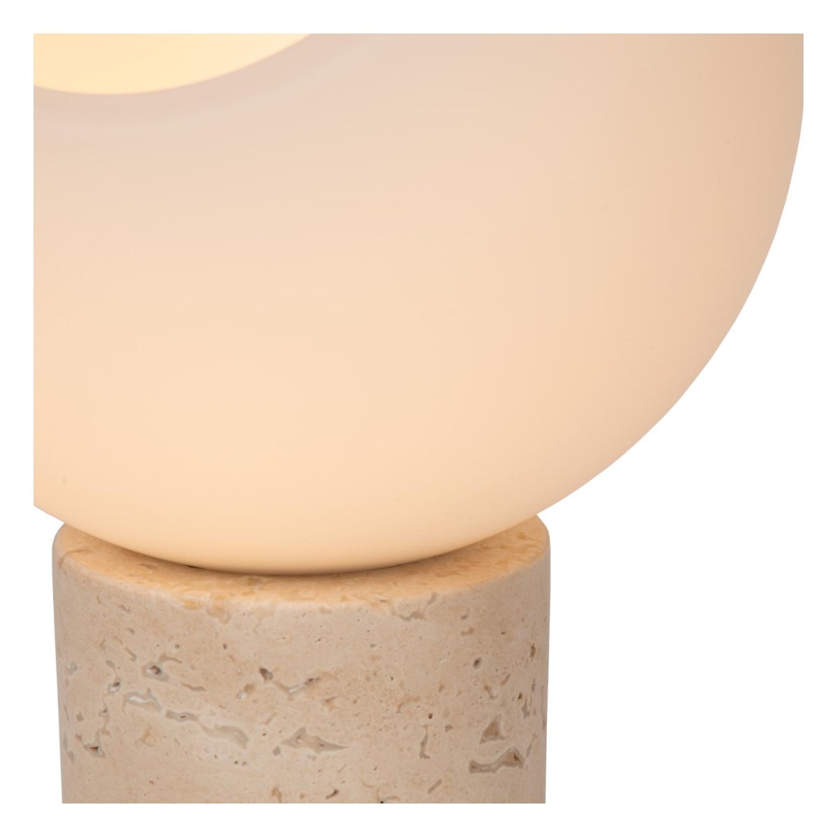 Davin 25cm Opal bordlampe Fra Lucide - Med den praktiske strømbryteren på; kabel, kan du enkelt slå lampen av og på fra setet eller sengen.