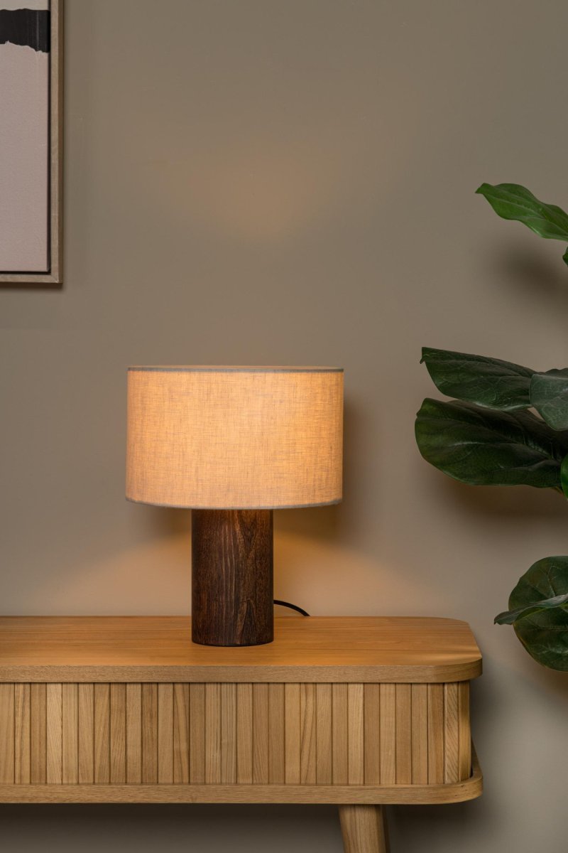 Tachina 30cm Natur bordlampe Fra Lucide - Denne stilige bordlampen har en sylindrisk trebunn toppet av en raffinert linskjerm.