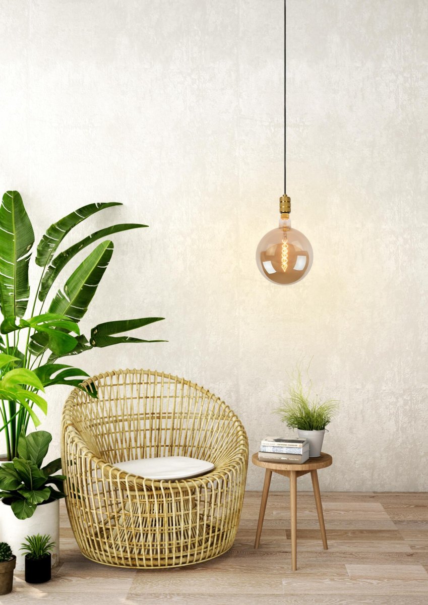Jova Ø12 Matt gull/messing Taklampe Fra Lucide - Unike produktegenskaperPasser for bruk med LED-lyskildeDenne lampen er justerbar i høyLett å koble til en dimmer (ekskl.