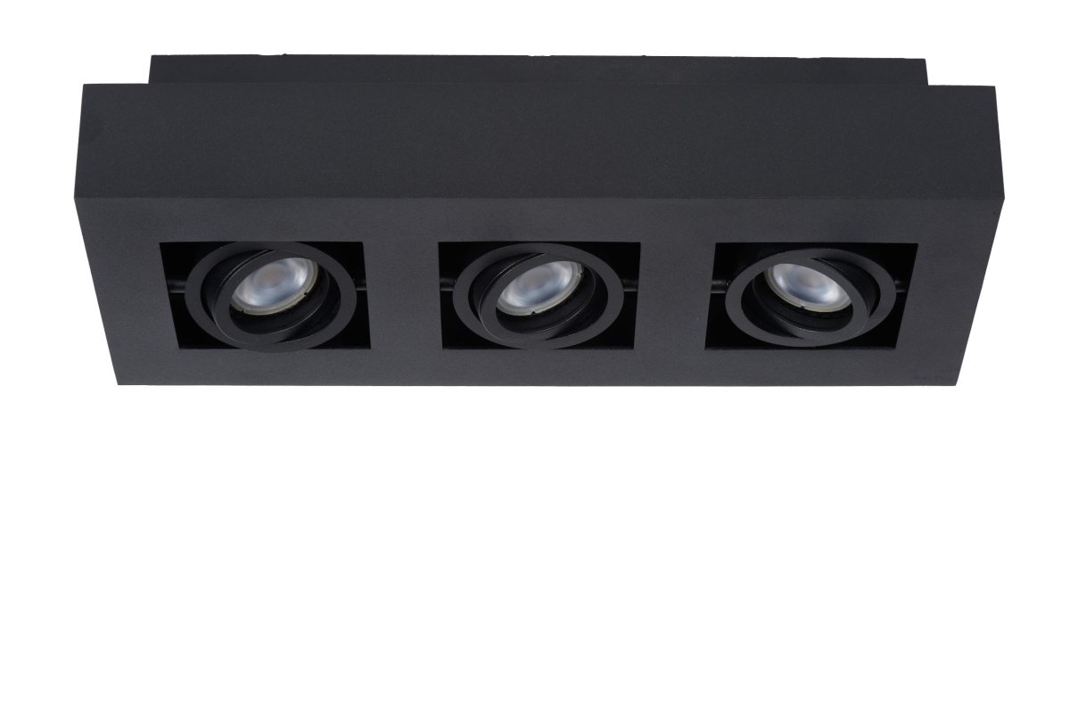 Xirax 3 Svart spotlight Fra Lucide - Juster fargetemperaturen fra varm gul til varm hvit ved &aring; koble lampen til en ekstern dimmer.