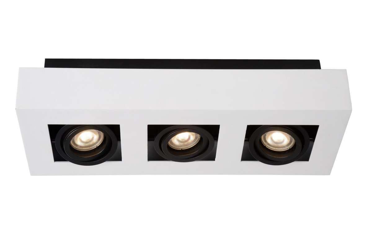 Xirax 3 Hvit spotlight Fra Lucide - Juster fargetemperaturen fra varm gul til varm hvit ved &aring; koble lampen til en ekstern dimmer.