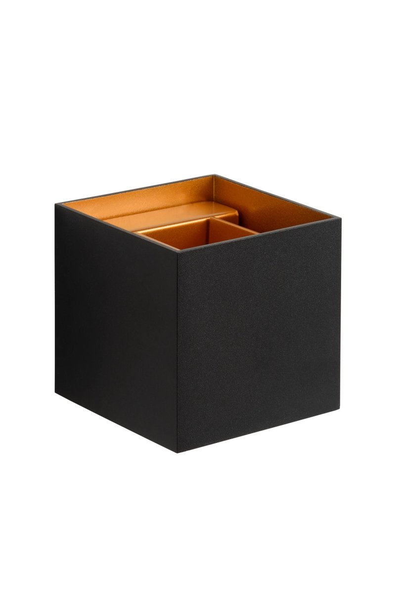 Xio 10cm Svart vegglampe Fra Lucide - Du kan velge at strålen skal skinne jevnt opp/ned, bare opp eller kun ned, eller ha en smalere stråle opp/ned og på den andre siden en bredere stråle.