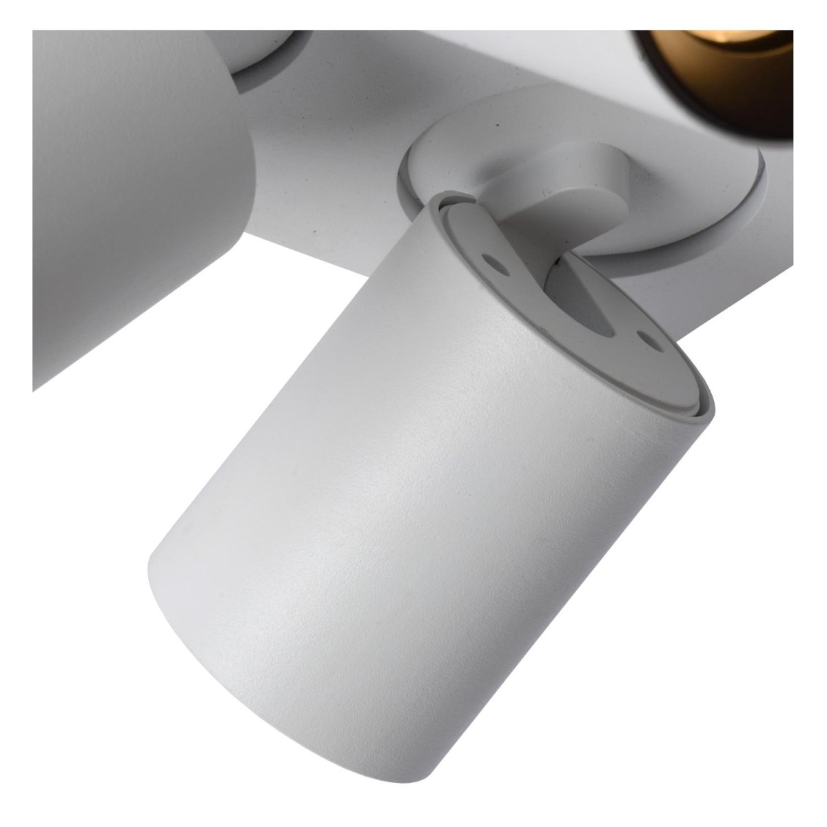 Nigel 4 Hvit spotlight Fra Lucide - Monter Nigel i taket ditt, koble til en kompatibel dimmer for justering av fargetemperatur og rett lyset akkurat slik du &oslash;nsker for &aring; skape den perfekte atmosf&aelig;ren.