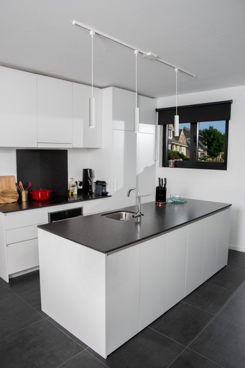 Pendellampe Floris GU10 Hvit Fra Lucide - Kombinasjonen av h&oslash;ykvalitetsaluminium og en elegant sylindrisk design gj&oslash;r denne pendelen til et sofistikert element i enhver innredning.