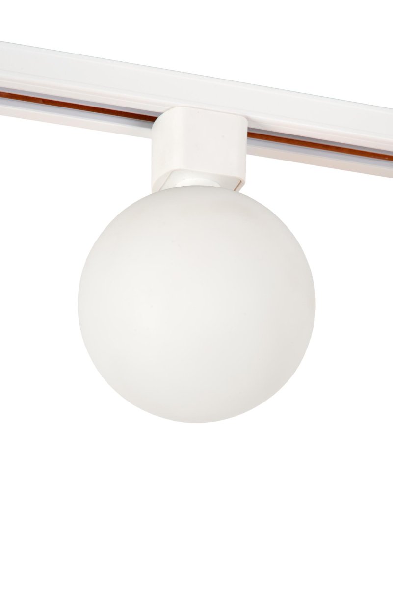 Spotlight Tycho G9 Hvit Fra Lucide - De sfæriske glasslampene kan justeres og flyttes når som helst, slik at du kan lage din egen tilpassede lampe.