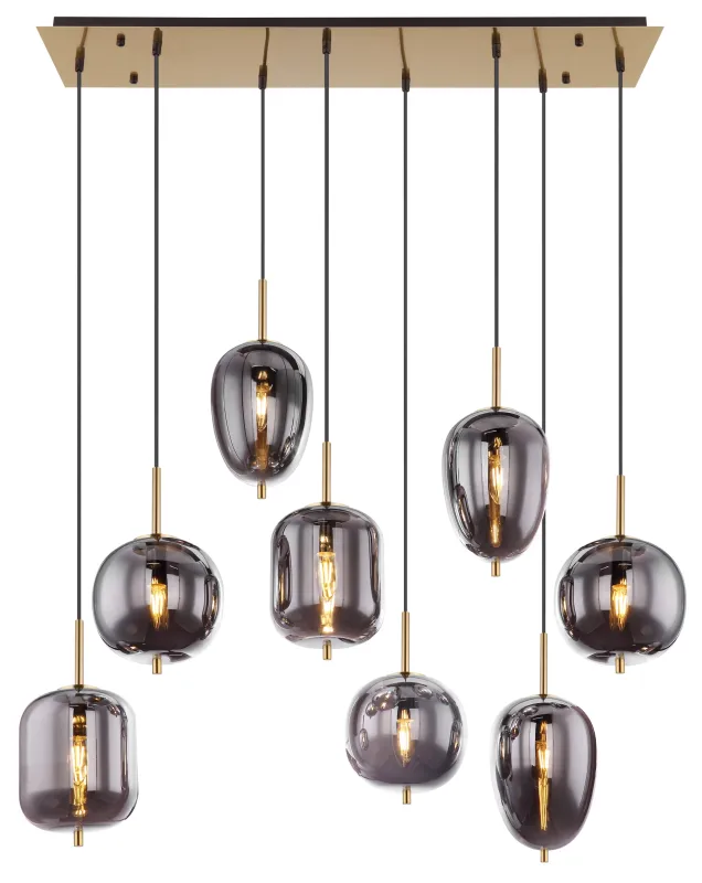 Blacky 102cm Messing Taklampe Fra Globo Lighting - Den 102,5 cm l&aring;nga pendellampan har en rektangul&auml;r m&auml;ssingsf&auml;rgad metallplatta, fr&aring;n denna h&auml;nger &aring;tta svarta kablar med runda, r&ouml;kf&auml;rgade glasglober i olika former.