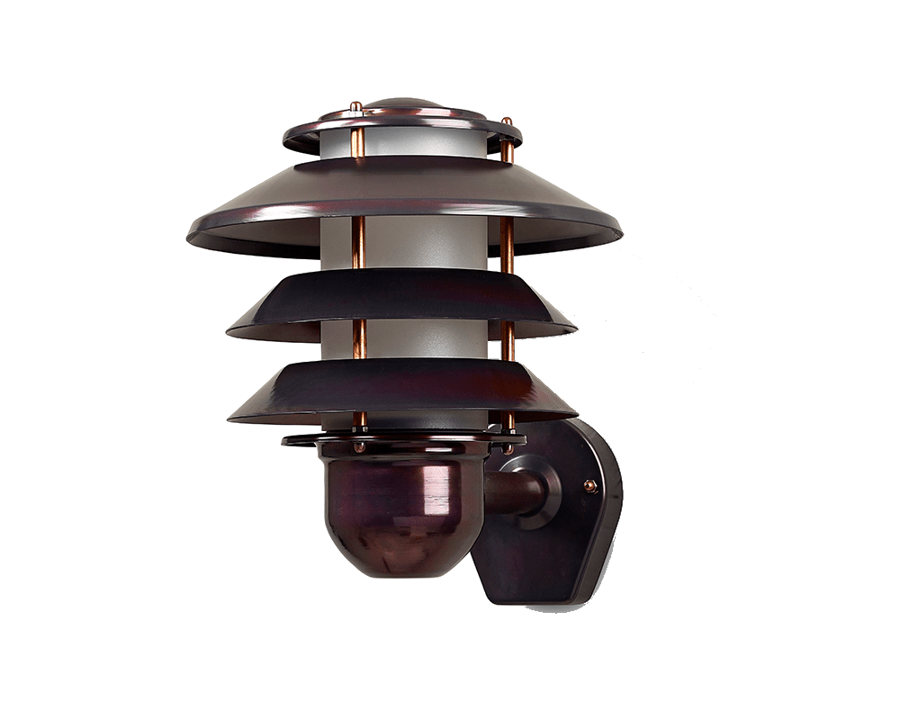 Alefors Oksidert kobber utendørslampe Fra Westal - Baksiden er utstyrt med to innganger og utganger og hurtigkoblingsterminal for enkel installasjon.