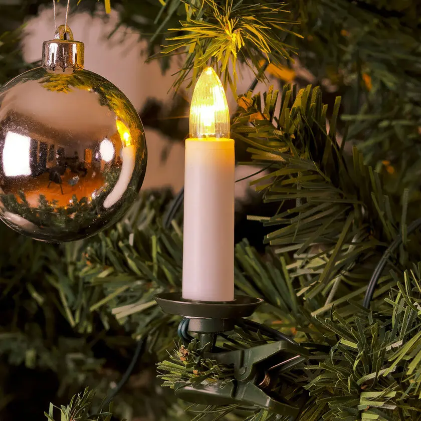 Juletrebelysning, varmhvit, 16LED, 12m Grønn Fra Konstsmide - Utstyrt med parallellkobling for ekstra driftssikkerhet &ndash; hvis ett lys slukkes, forblir resten p&aring;.