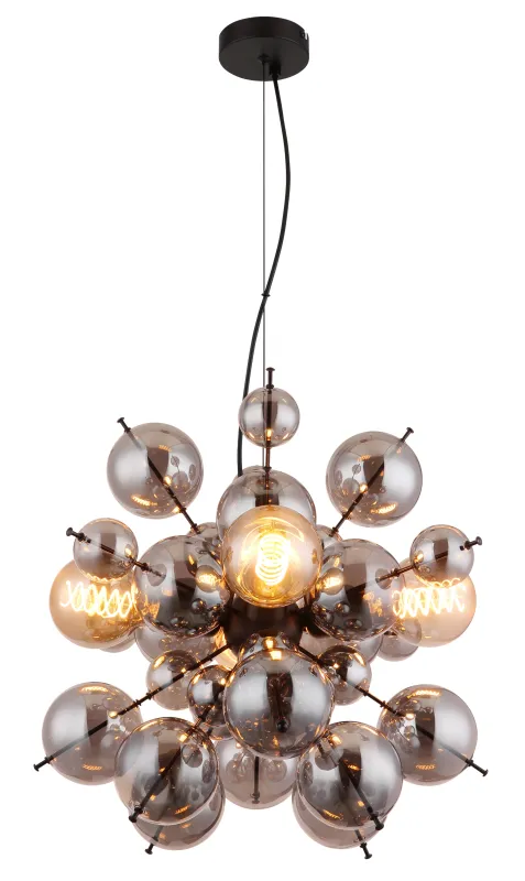 Udo Ø50 Røykfarget Taklampe Fra Globo Lighting - Dess unika design imponerar med en rund form d&auml;r eleganta metallst&auml;nger sammanl&auml;nkas med dekorativa kulor i olika storlekar.