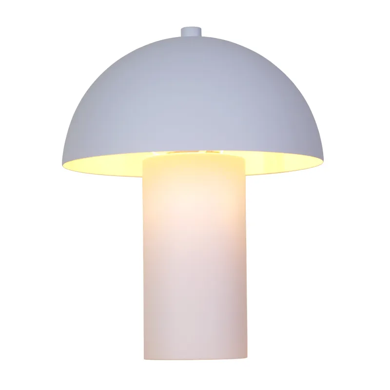 Bert 26cm Hvit bordlampe Fra Globo Lighting - Med sin minimalistiska elegans sm&auml;lter bert harmoniskt in i moderna hem och blir en stilfull inredningsdetalj.