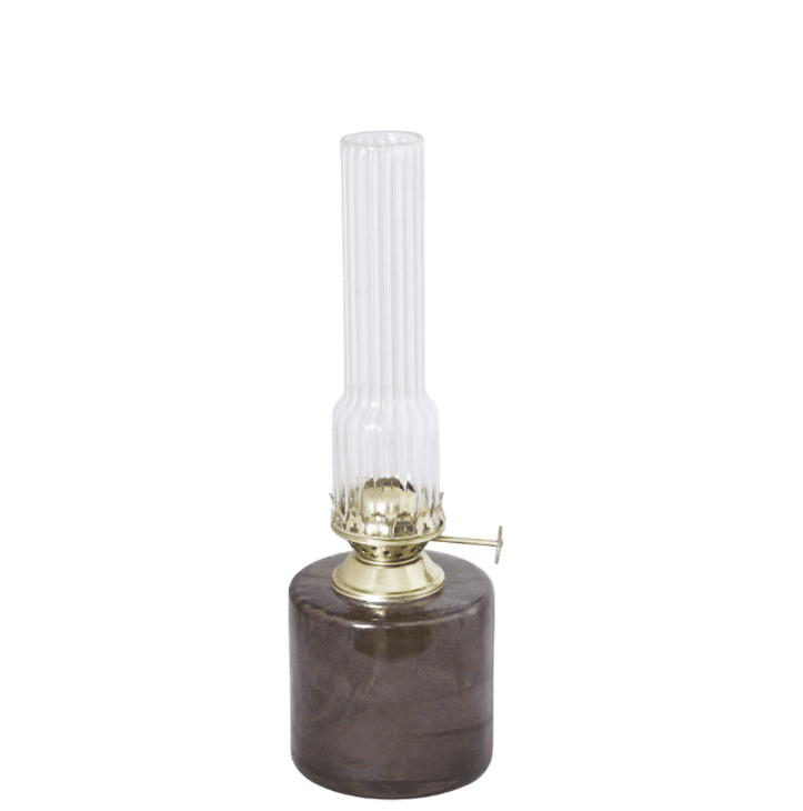 Kerosene lamp elvira small Brun Fra Strömshaga - Lampen er laget av 50-60 % resirkulert glass og passer med veke artikkelnummer 116210 og brennere med artikkelnummer 139420G eller 121800G.