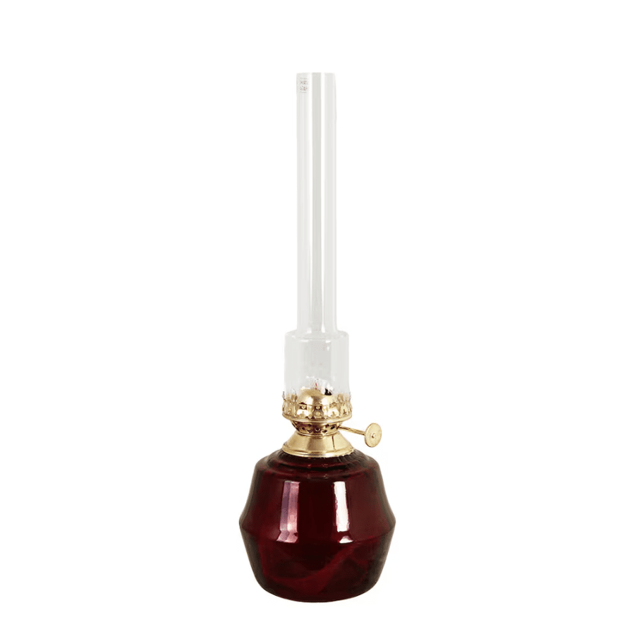 Kerosene Lamp Majken Mid RØD Fra Strömshaga - Brenner i klart glass og brenner i messing.