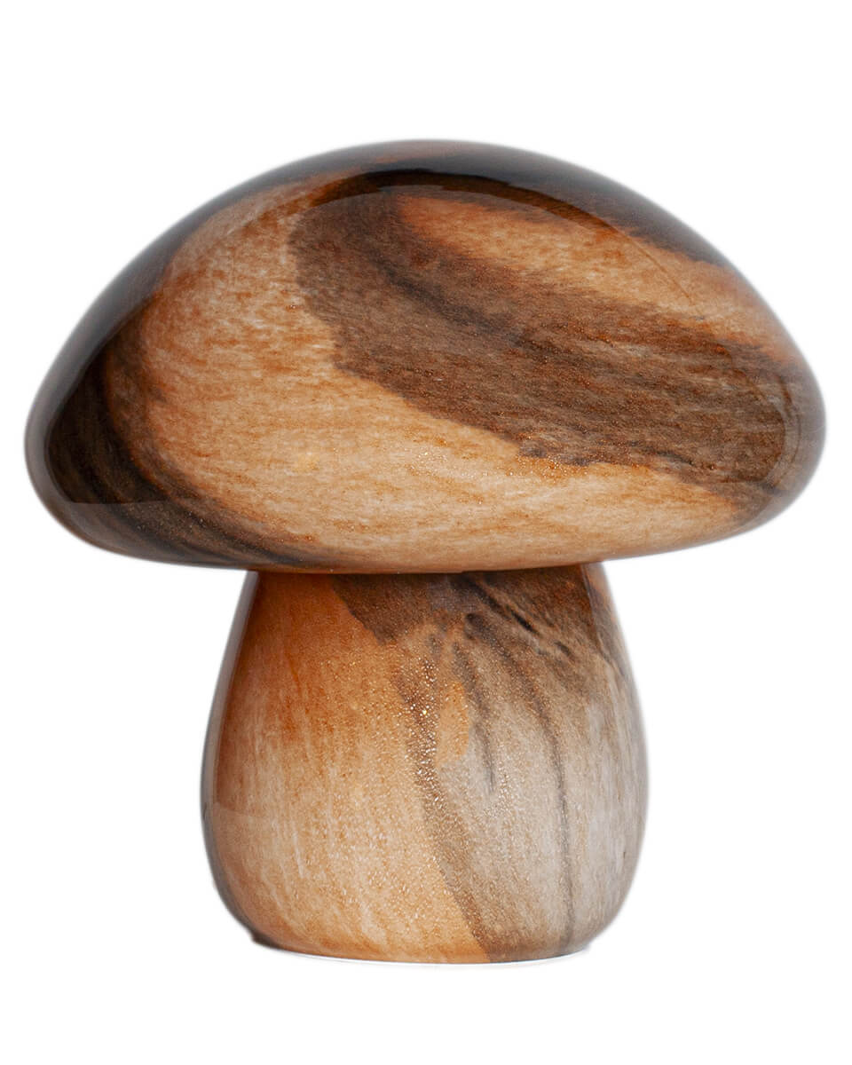 Mira Mushroom 30cm Natur bordlampe Fra By Rydéns - Lampen er ikke bare en funksjonell lyskilde, men ogs&aring; en kunstnerisk detalj som fremhever interi&oslash;ret ditt med sitt naturinspirerte design og h&aring;ndlagde kvalitet.