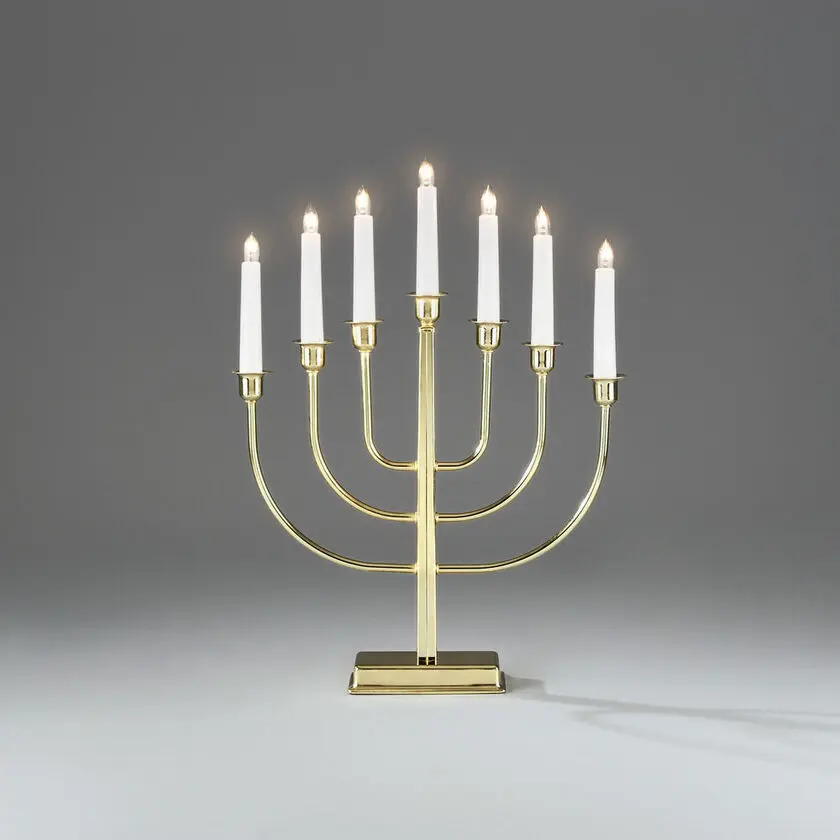 Candelabra 7 Lights Messing Fra Konstsmide - Perfekt for b&aring;de tradisjonelt og moderne interi&oslash;r &ndash; En tidl&oslash;s detalj som l&oslash;fter julestemningen med stil og eleganse!