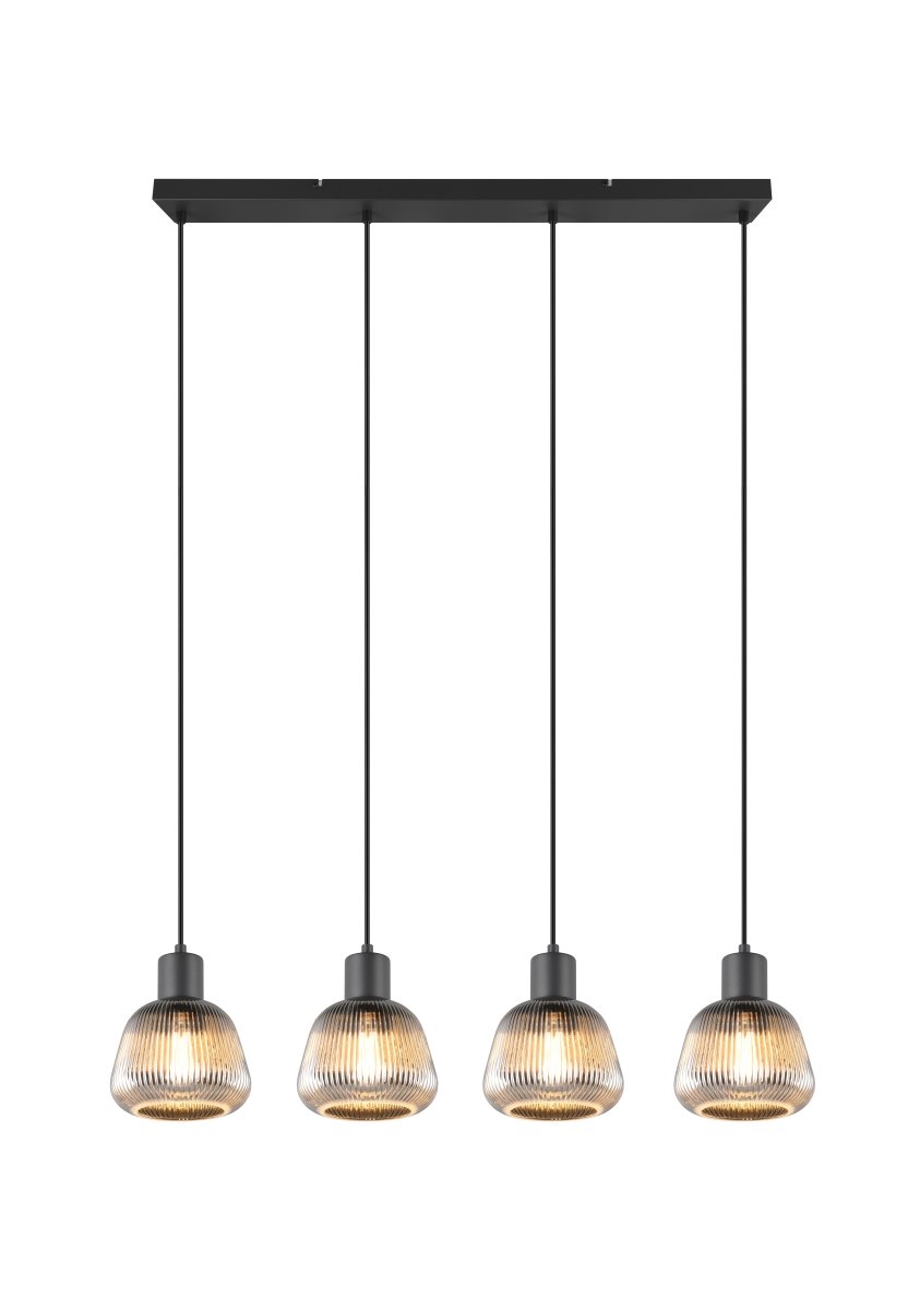 Tarifa 90cm Røykgrå Taklampe Fra Trio Lighting - Det myke lyset og de unike lyseffektene skaper en varm og innbydende atmosfære.