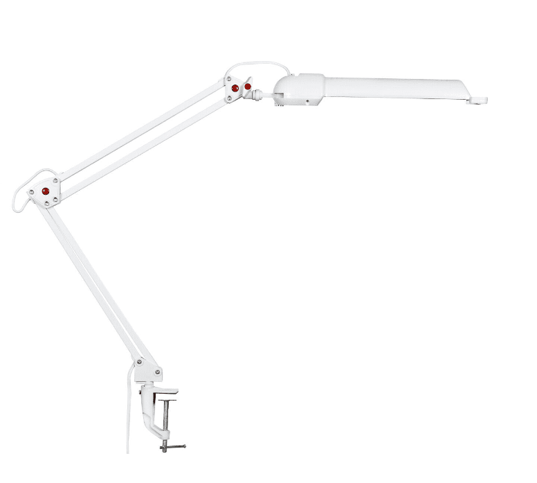 Campus Hvit klemmelampe Fra Airam - En klassisk skrivebordsarmatur med LED-lampe for kontoret, hjemmekontoret eller skolepulten.