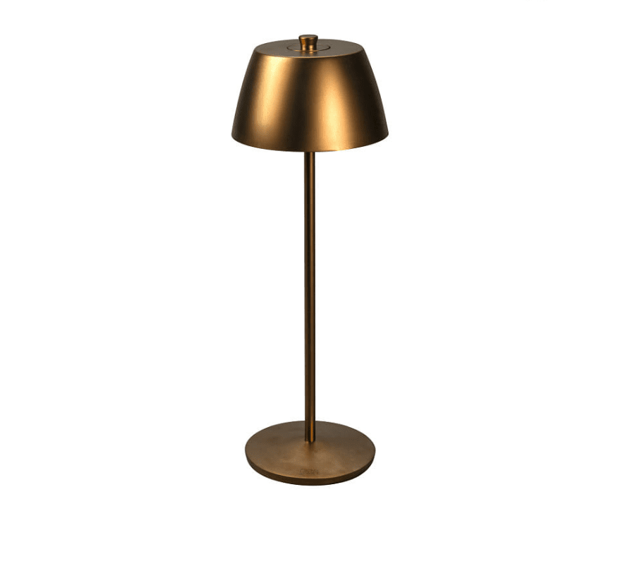 Èze 32cm Matt kobber bærbar Fra Konstsmide - Lampen er utstyrt med en berøringsdimmer slik at du kan justere lysstyrken og fargetemperaturen fra varmt gult lys til varmt hvitt lys.