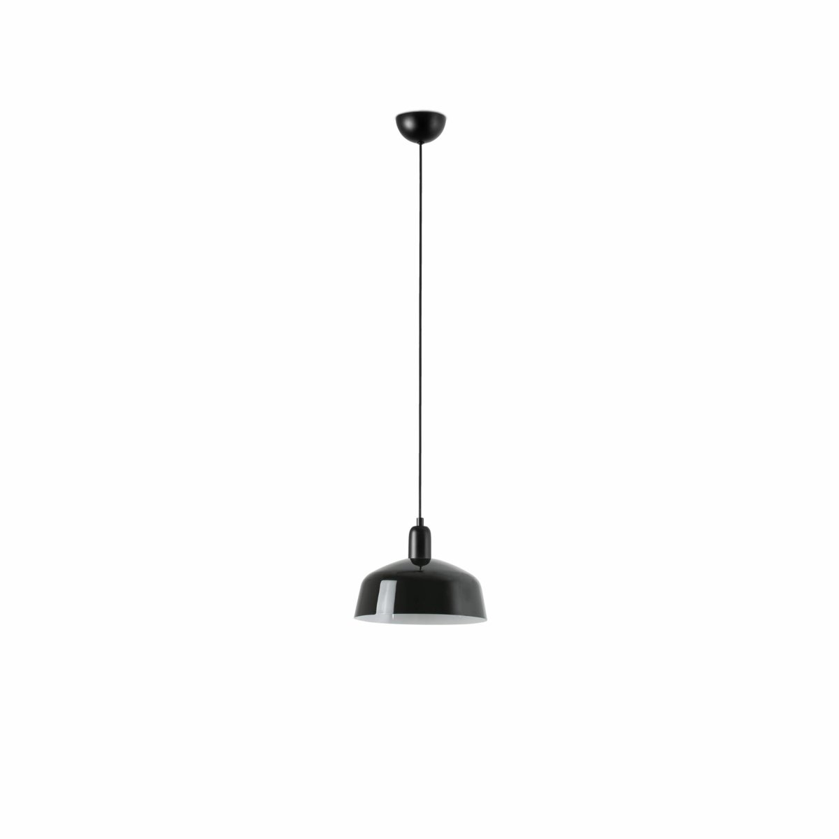 Tatawin Ø25 Svart Taklampe Fra Faro Barcelona - Tatawin er en taklampe med svart struktur og en svart metallskjerm som sprer et rettet, atmosf&aelig;risk lys.