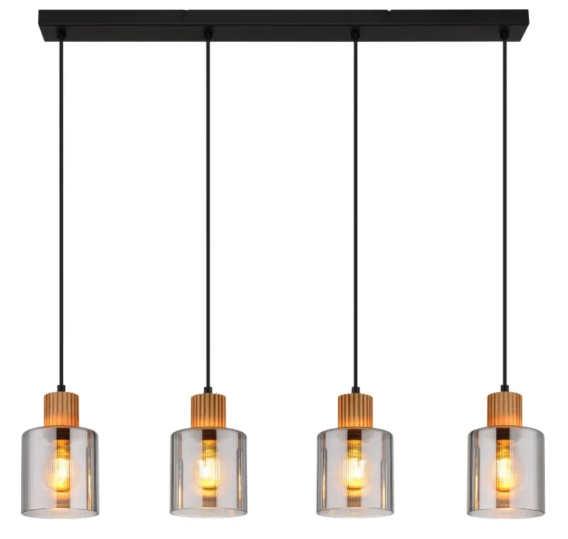 Aleidis 78cm Røykfarget Taklampe Fra Globo Lighting - Fyra dekorativa glaskupor med tr&auml;detaljer h&auml;nger fr&aring;n en mattsvart metallstomme, vilket skapar en harmonisk balans mellan modern och rustik estetik.