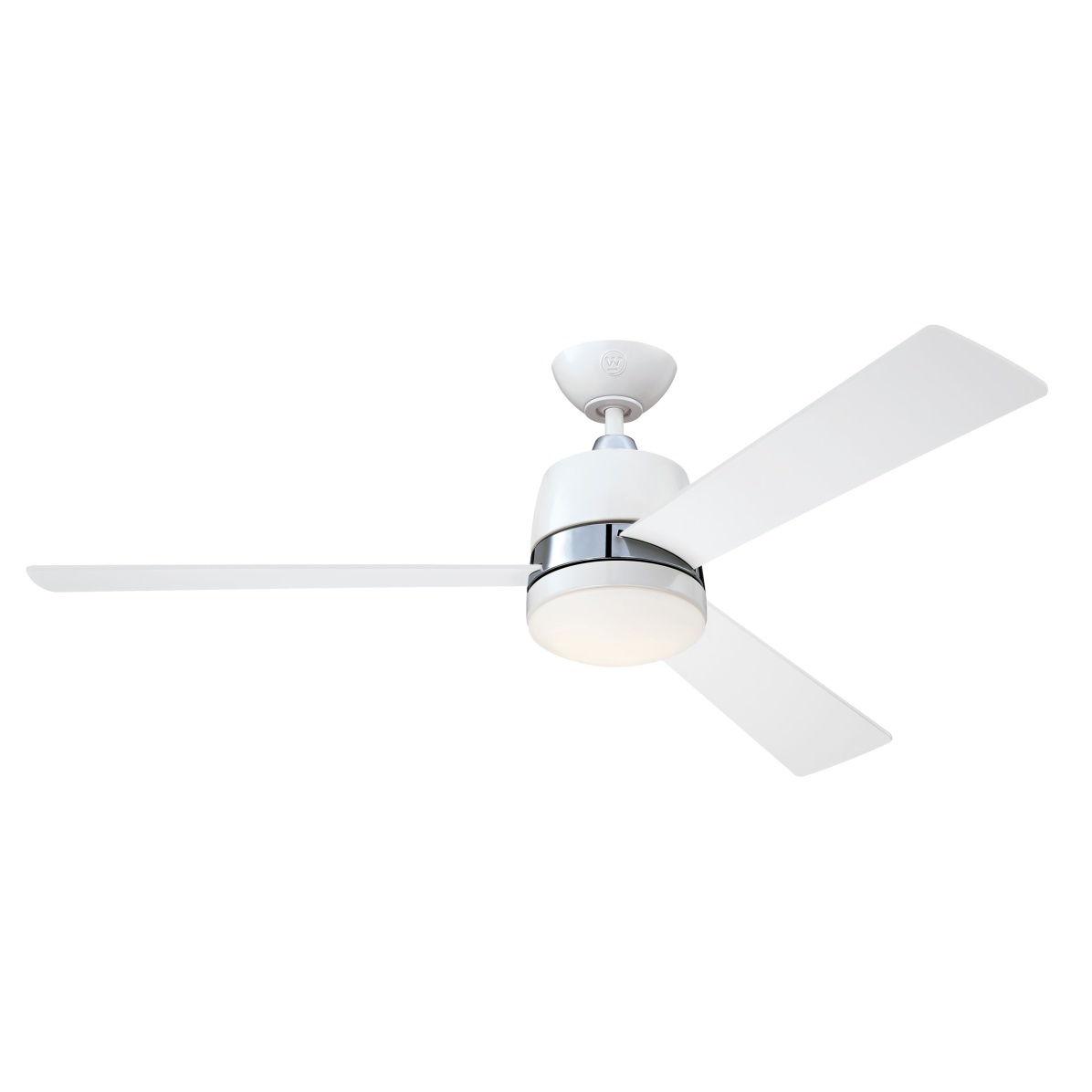 Tristan Ø132 Hvit Fra Westinghouse - Tristan takvifte, med dimmebar belysning og fjernkontroll, har en elegant tofarget design med en hvit finish og børstet nikkel-aksenter.