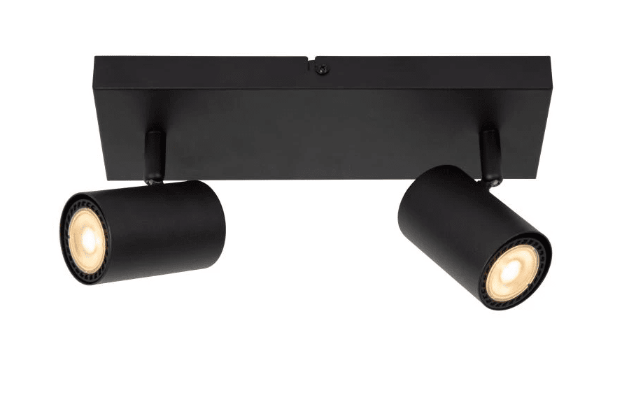 Amigo 2 Svart spotlight Fra Lucide - Spotlightene er justerbare og gir dermed allsidig belysning, perfekt for &aring; skape den rette atmosf&aelig;ren eller fremheve viktige omr&aring;der i hjemmet ditt.