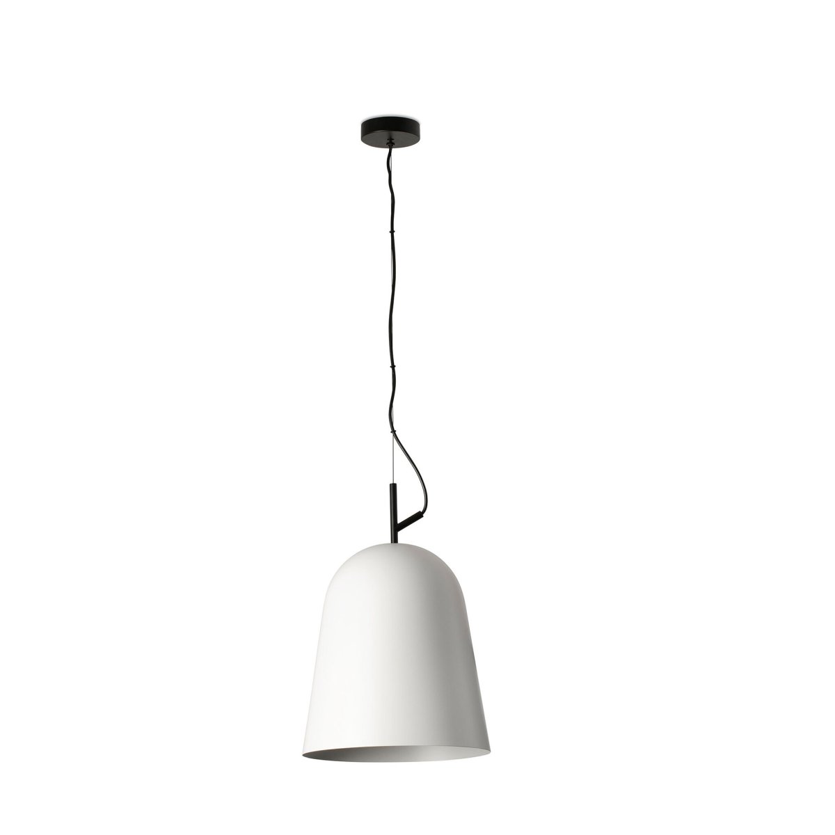 Zoom bilde av Studio Ø30 Hvit Taklampe Fra Faro Barcelona - Studio er en elegant pendellampe i hvitt, designet av Nahtrang med inspirasjon fra de klassiske linjene fra 1950-tallet &ndash; tidl&oslash;s estetikk i en moderne vintage.