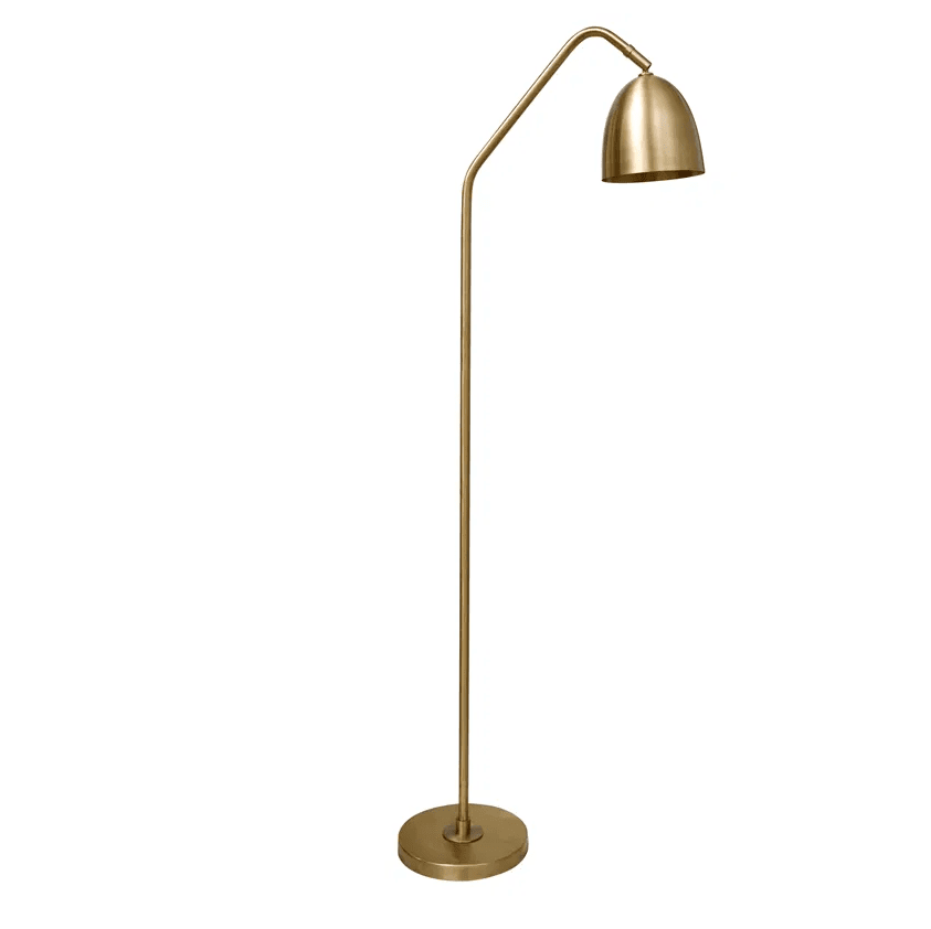 Soft Matt messing gulvlampe Fra H. Skjalm P - Den passer også perfekt i hallen eller på kontoret vil gi et vakkert nedoverrettet lys og en koselig atmosfære.