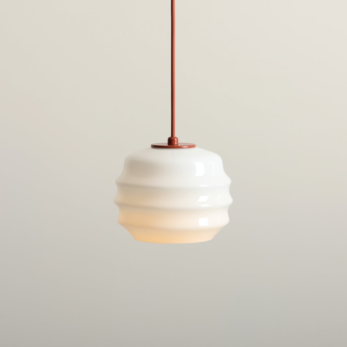 Puff Ø16 Terrakotta Taklampe Fra Artera - Puff er en sjarmerende takpendel som kombinerer myke former med et moderne og stilig design.