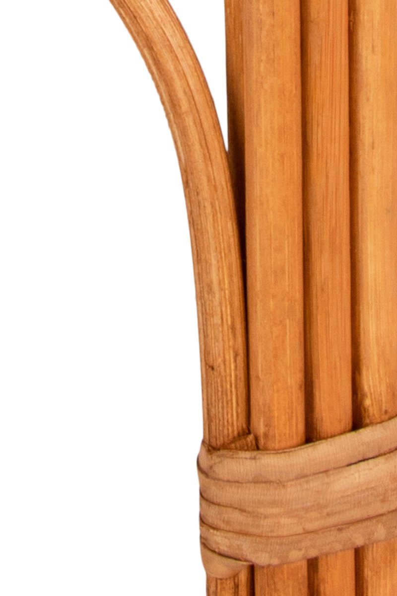 Fiji 66cm Natur gulvlampe Fra Globen Lighting - Stoffet er vannavst&oslash;tende, noe som gj&oslash;r at lampen kan brukes utend&oslash;rs n&aring;r den suppleres med en passende kabel.