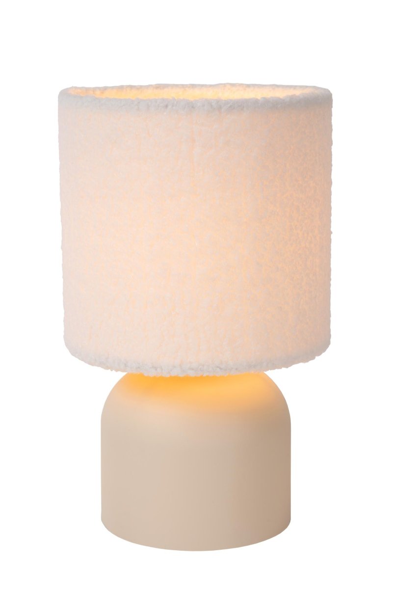 Woolly 28cm Krem bordlampe Fra Lucide - Den elegante basen har også&aring; en diameter p&aring; 16 centimeter, noe som gir en balansert totalhøyde på 28 centimeter.