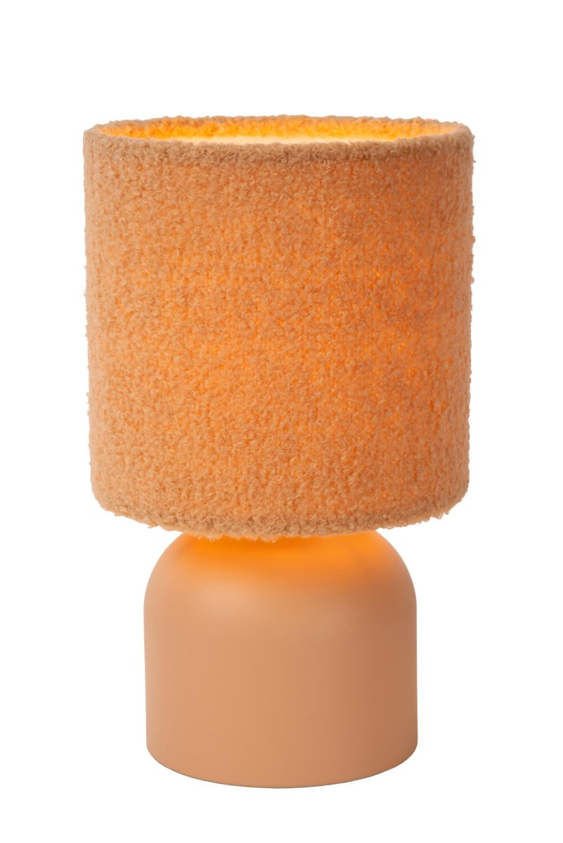Woolly 28cm Gul bordlampe Fra Lucide - Den elegante basen har også&aring; en diameter p&aring; 16 centimeter, noe som gir en balansert totalhøyde på 28 centimeter.