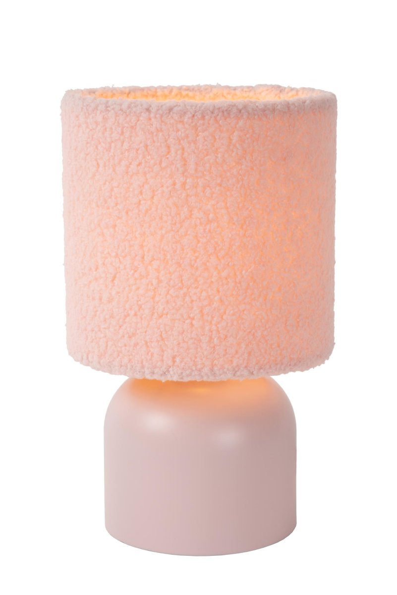 Woolly 28cm Rosa bordlampe Fra Lucide - Den elegante basen har også&aring; en diameter p&aring; 16 centimeter, noe som gir en balansert totalhøyde på 28 centimeter.