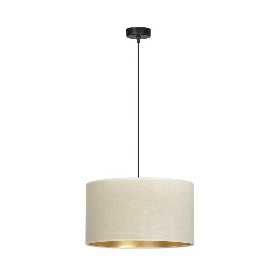 Hilde Ø35 Beige Taklampe Fra Emibig Lighting - Den enkle konstruksjonen og elegante fargevalget gj&oslash;r Hilde til et allsidig valg som smelter inn i mange forskjellige rom og stiler.