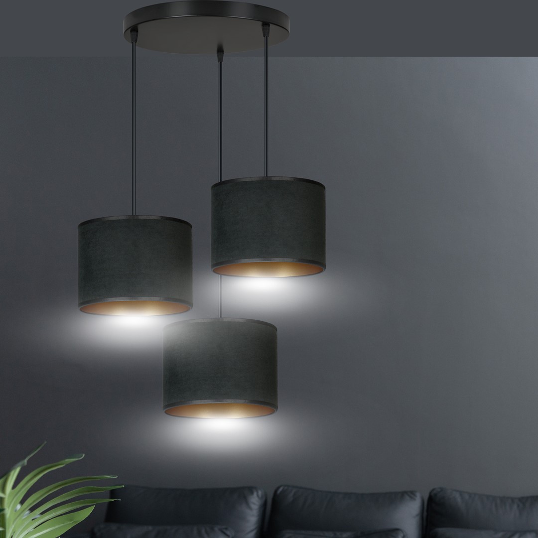 Hilde Ø50 Svart Taklampe Fra Emibig Lighting - Den enkle konstruksjonen og elegante fargevalget gj&oslash;r Hilde til et allsidig valg som smelter inn i mange forskjellige rom og stiler.