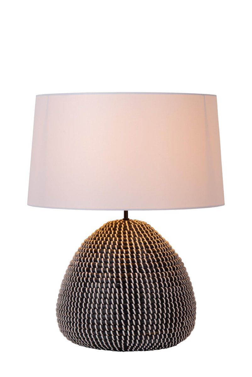 Maduka 54cm Svart bordlampe Fra Lucide - Hvis du elsker myke og naturlige materialer og brenner for b&aelig;rekraftige produkter, er Maduka bordlampen for deg.