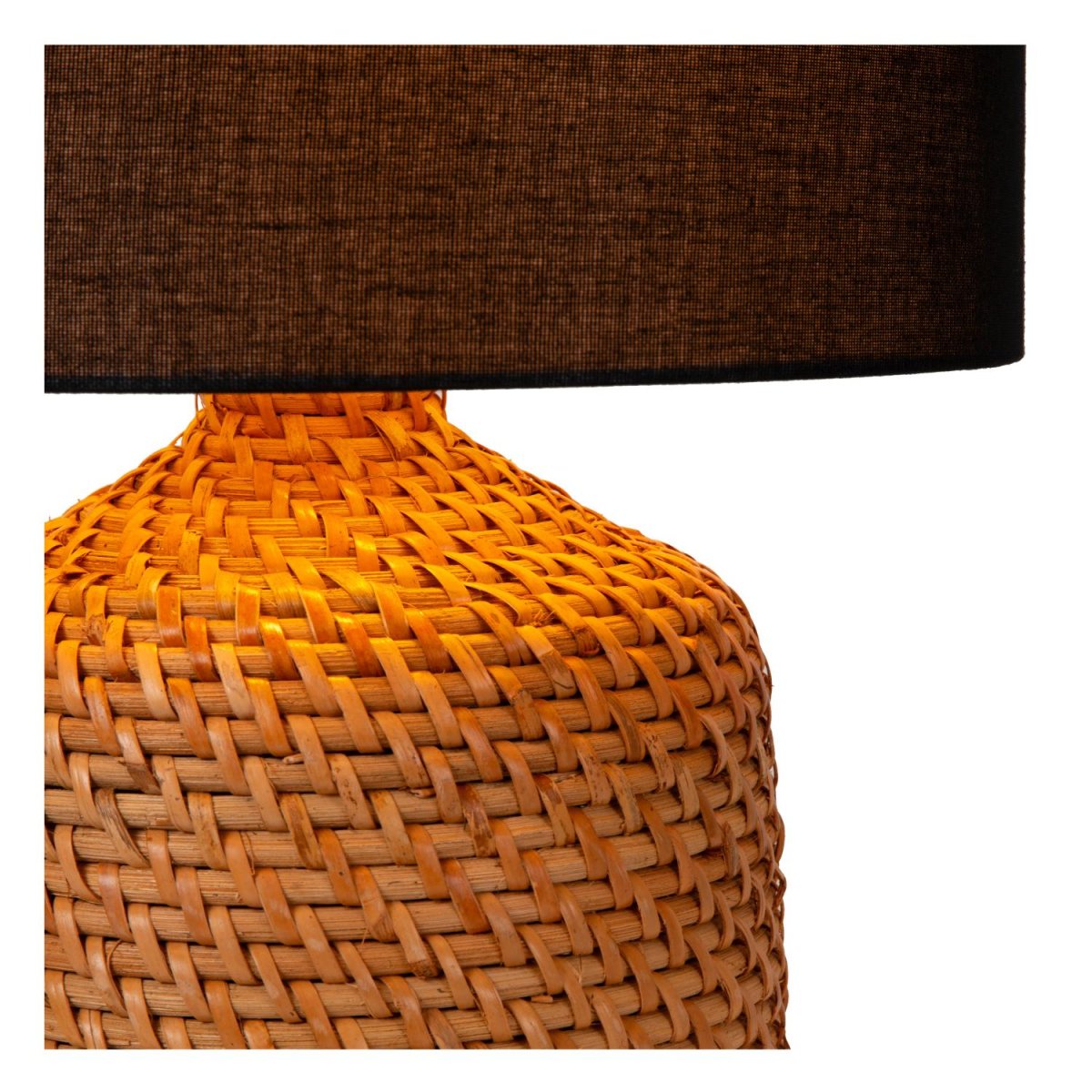 Arrah 50cm Natur bordlampe Fra Lucide - Basen er laget av rotting av h&oslash;y kvalitet, vevd inn i en grov struktur for ekstra holdbarhet.