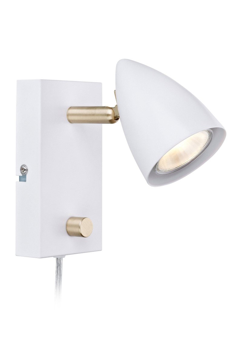 Ciro Hvit leselampe Fra Markslöjd - Enkel å montere og med kompakt design er den perfekt for mindre rom hvor både funksjon og stil er viktig.