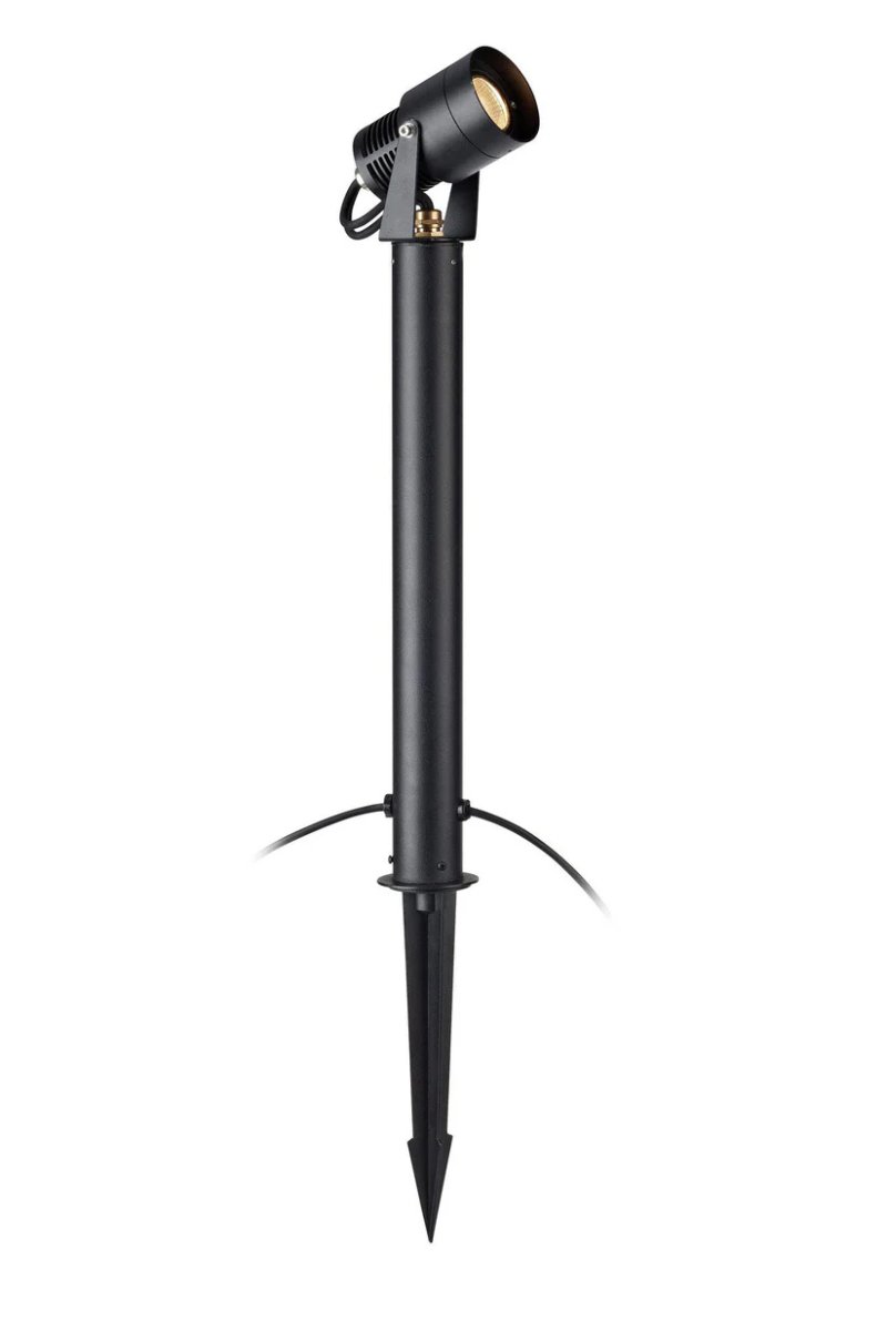 Spotlight 6W 45cm Svart Garden 24 Fra Markslöjd - Garden 24 er IP44-klassifisert og tilpasset hage- og utendørsbelysning som du enkelt kan installere.