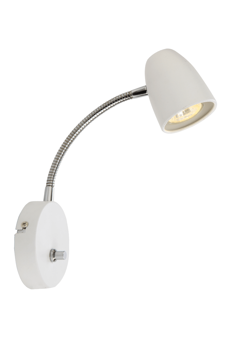 Sandnes Hvit leselampe Fra Aneta Lighting - Sandnes er den optimale nattbordslampen som er enkel å justere i begge retninger med flexled og lysstyrke med dimmer.