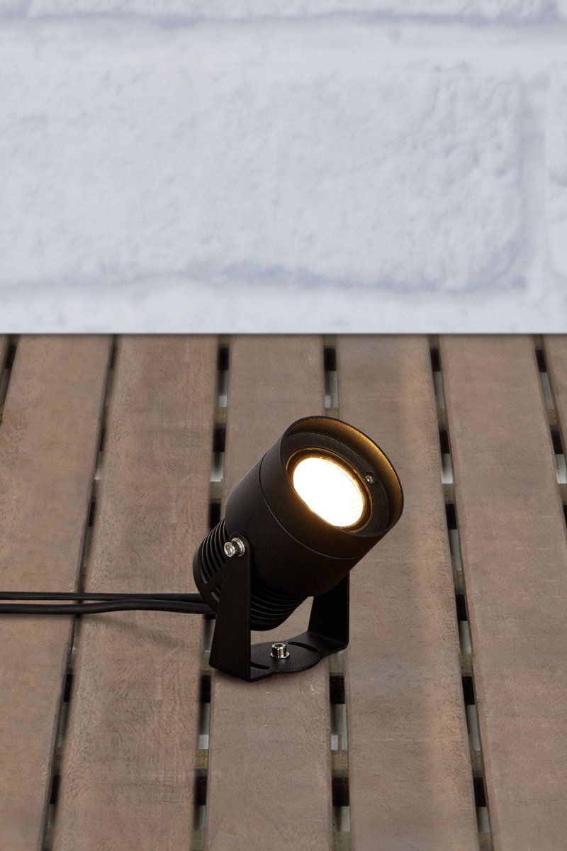 Spotlight 15W Svart Garden 24 Fra Markslöjd - &nbsp;Disse spottene er utvilsomt de mest popul&aelig;re for Garden 24 og finnes i versjoner med 3W, 6W, 9W og 15W.
