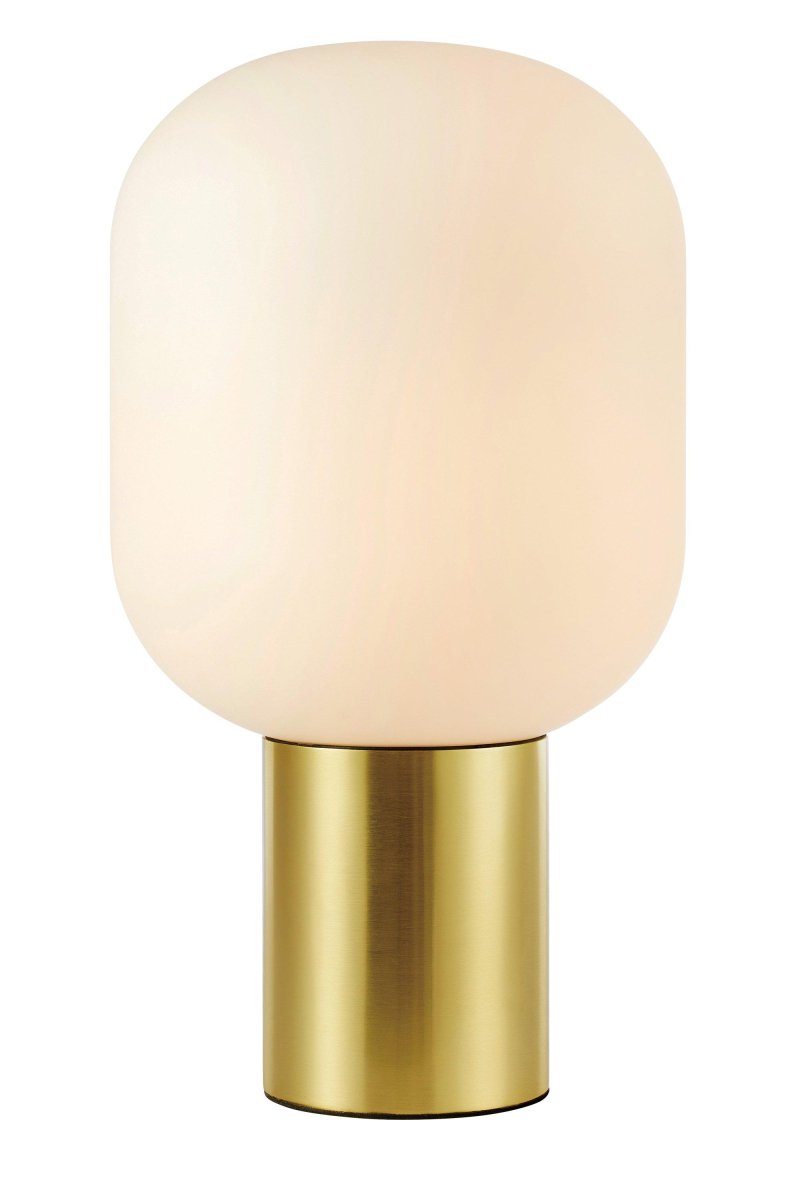 Brooklyn 44cm Børstet messing bordlampe Fra Markslöjd - Brooklyn er et moderne og moderne midtpunkt.