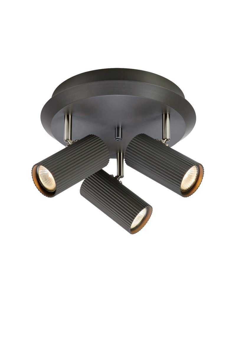 Costilla 3 Grå spotlight Fra Markslöjd - Med sitt minimalistiske design og høykvalitets finish kombinerer denne lampen både estetikk og praktisk belysning, og blir en sofistikert detalj i hjemmet ditt.