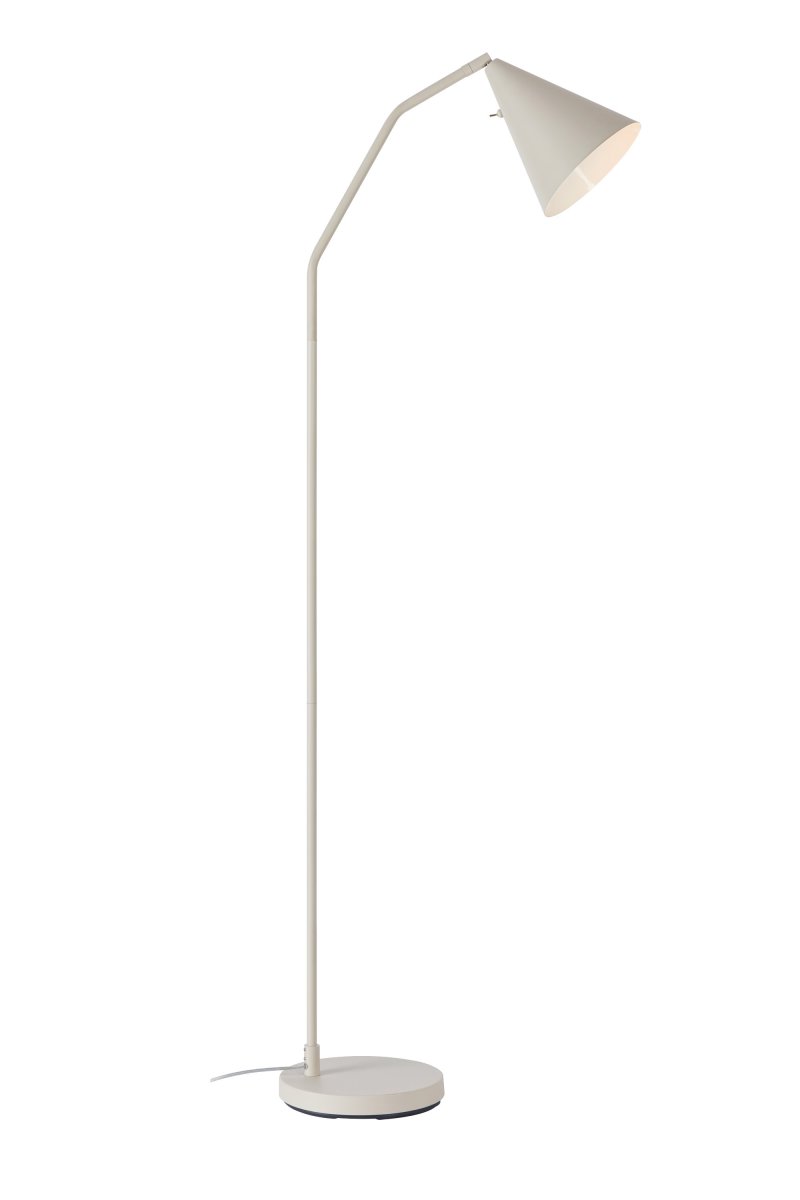 Funil Beige gulvlampe Fra Markslöjd - Lampen er laget av beige lakkert metall og har et dekorativt kjegleformet lampehode som kan roteres og justeres.